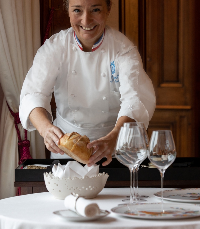 Le-Negresco-Le-Chantecler-ceremonial-painc-Gregoire-Gardette-HD-13.jpg