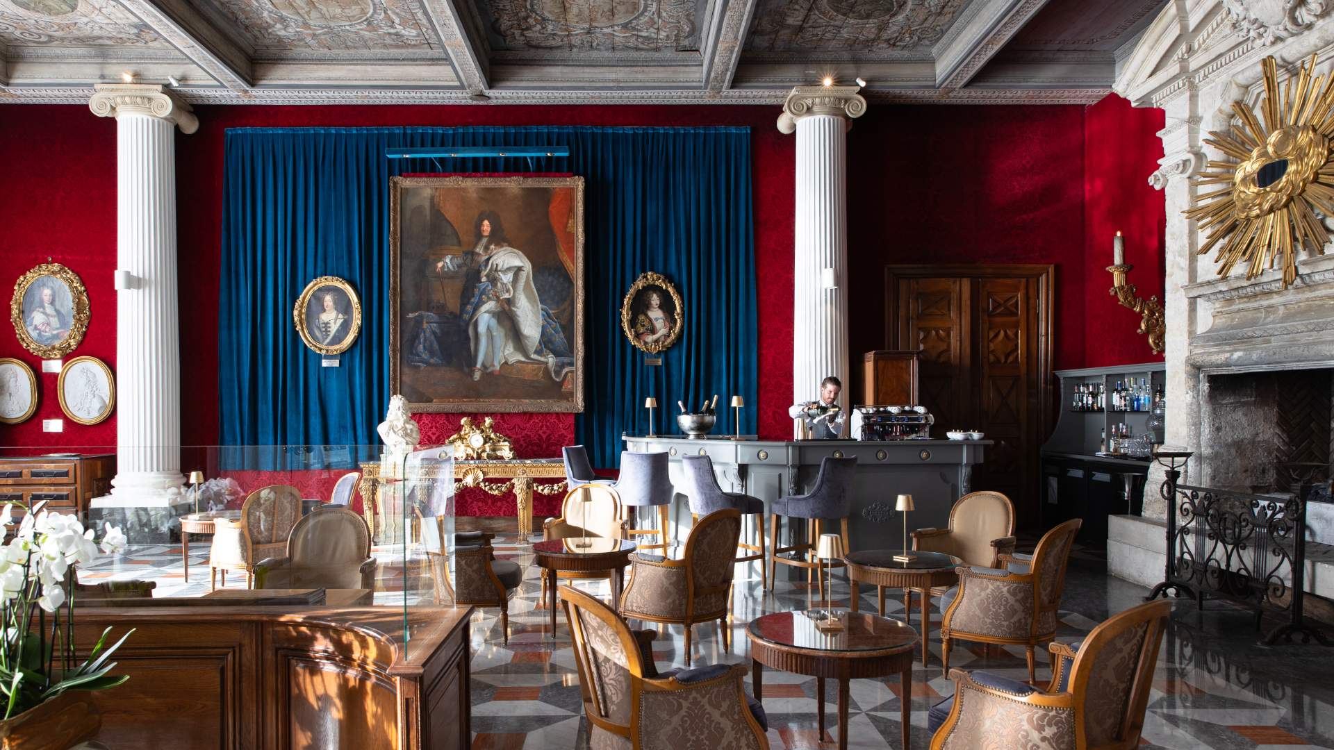 Le-Negresco-Le-Versailles-cGregoire-Gardette-1836-HD-1.jpg