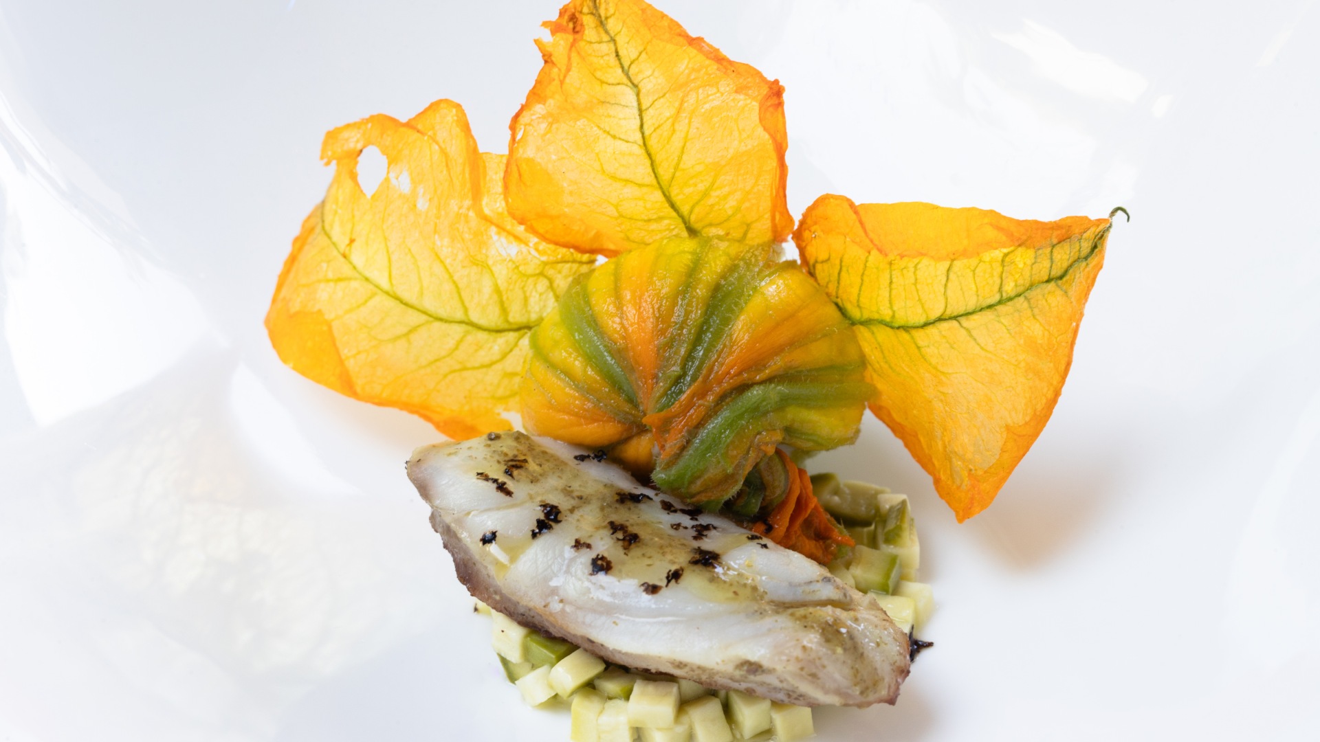 LeNegresco-LeChantecler-Merou-grille-marinade-poivre-vert-c-Gregoire-Gardette-4612-HD.jpg