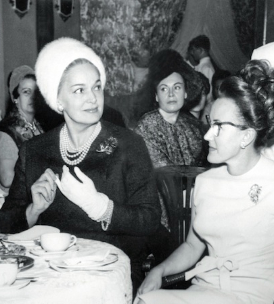 grace-kelly-negresco-hotel.jpg