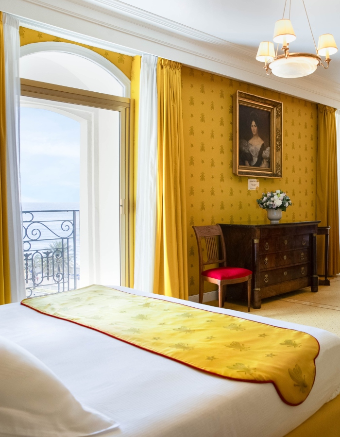 HERO_Le-Negresco-Jr-Suite-Napoleon-509-@Gregoire-Gardette-6828-HD-1.jpg