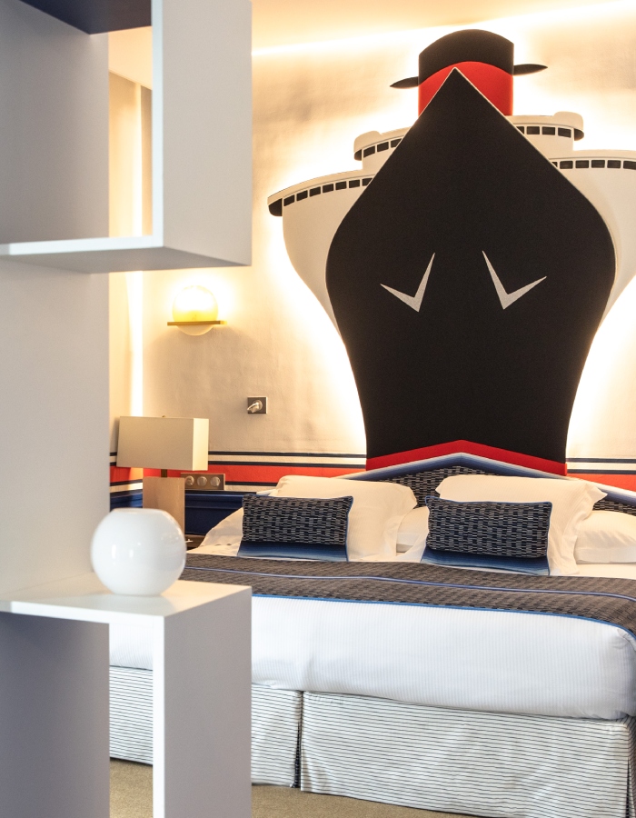 Le-Negresco-Jr-Suite-Le-Francec-Gregoire-Gardette-557-3.jpg
