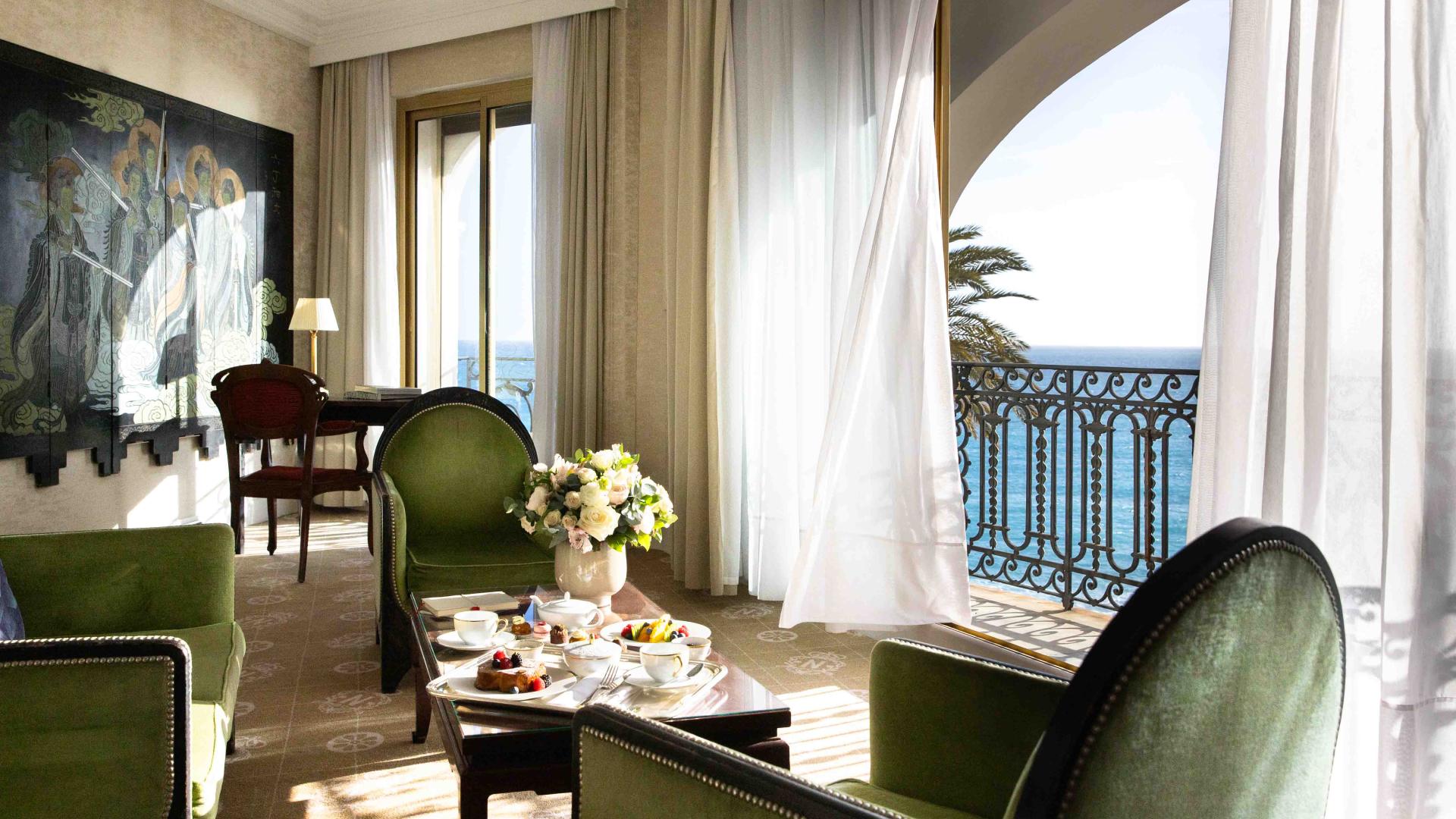 Le-Negresco-Jr-Suite-Papillon-327-@Gregoire-Gardette-6507-BD.jpg