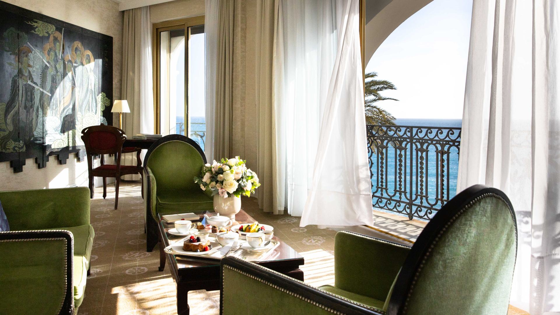 Le-Negresco-Jr-Suite-Papillon-327-@Gregoire-Gardette-6507-HD.jpg