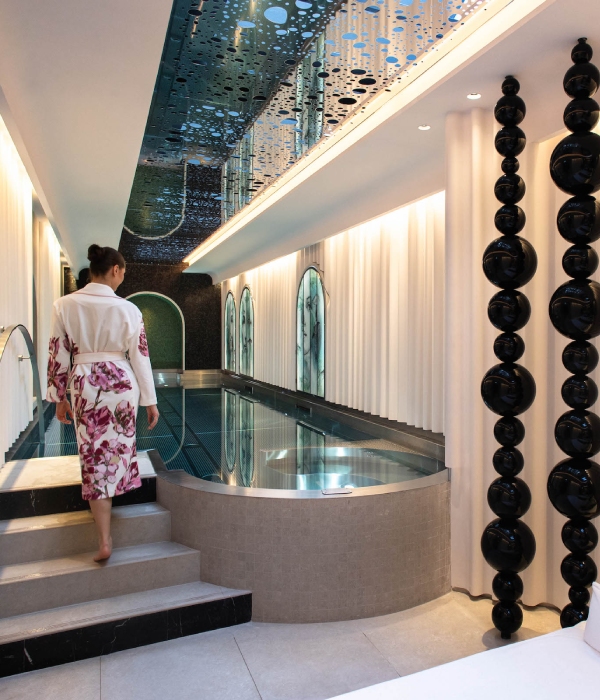 Le-Negresco-N-Le-Spa-c-Gregoire-Gardette-9950-BD-copie-1.jpg