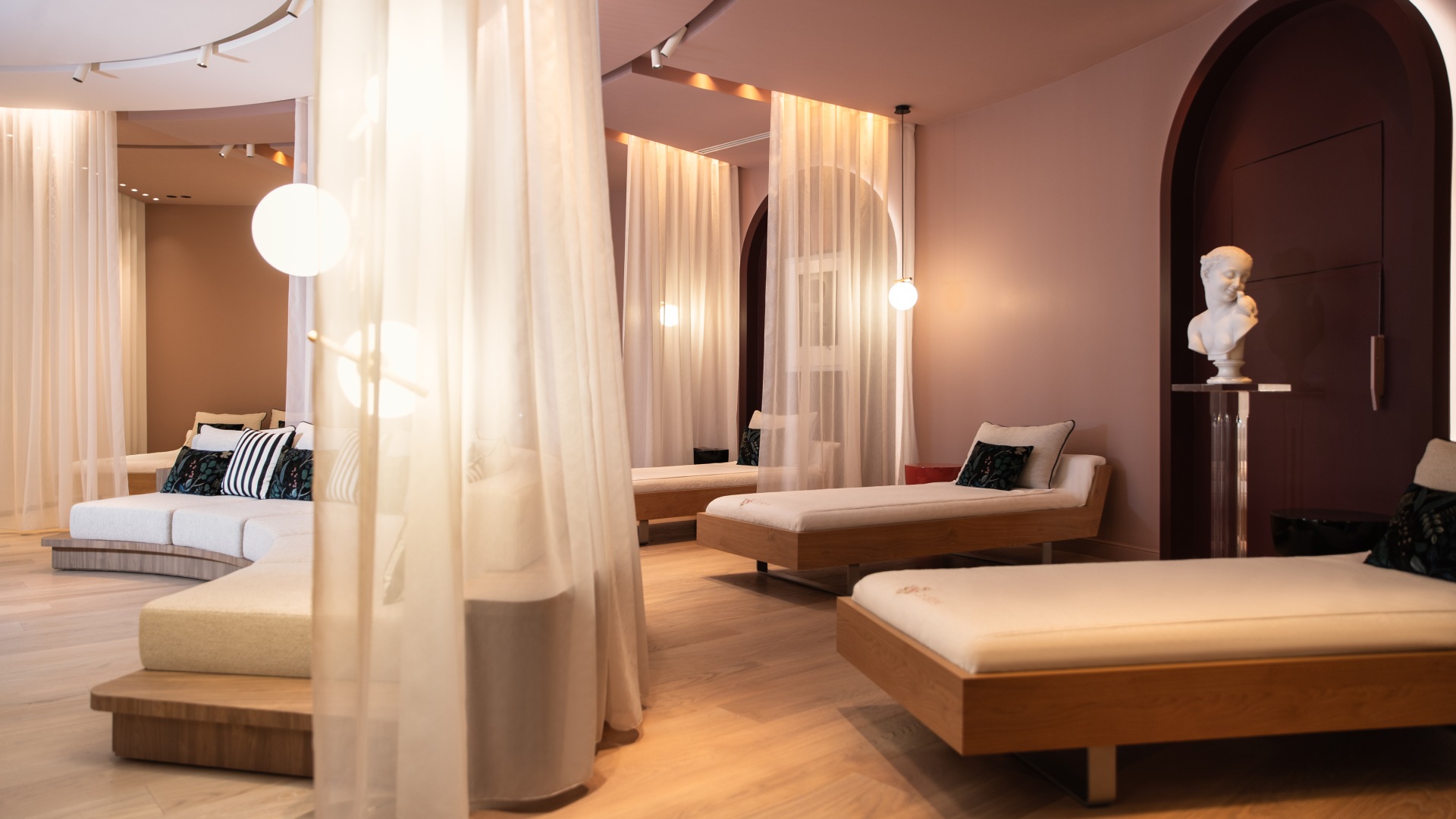 Le-Negresco-N-Le-Spa-cGregoire-Gardette-789-HD.jpg