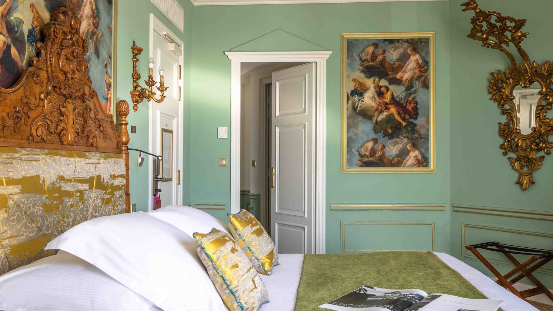 Le-Negresco-Suite-114-115-19-c-Gregoire-Gardette-BD.jpg