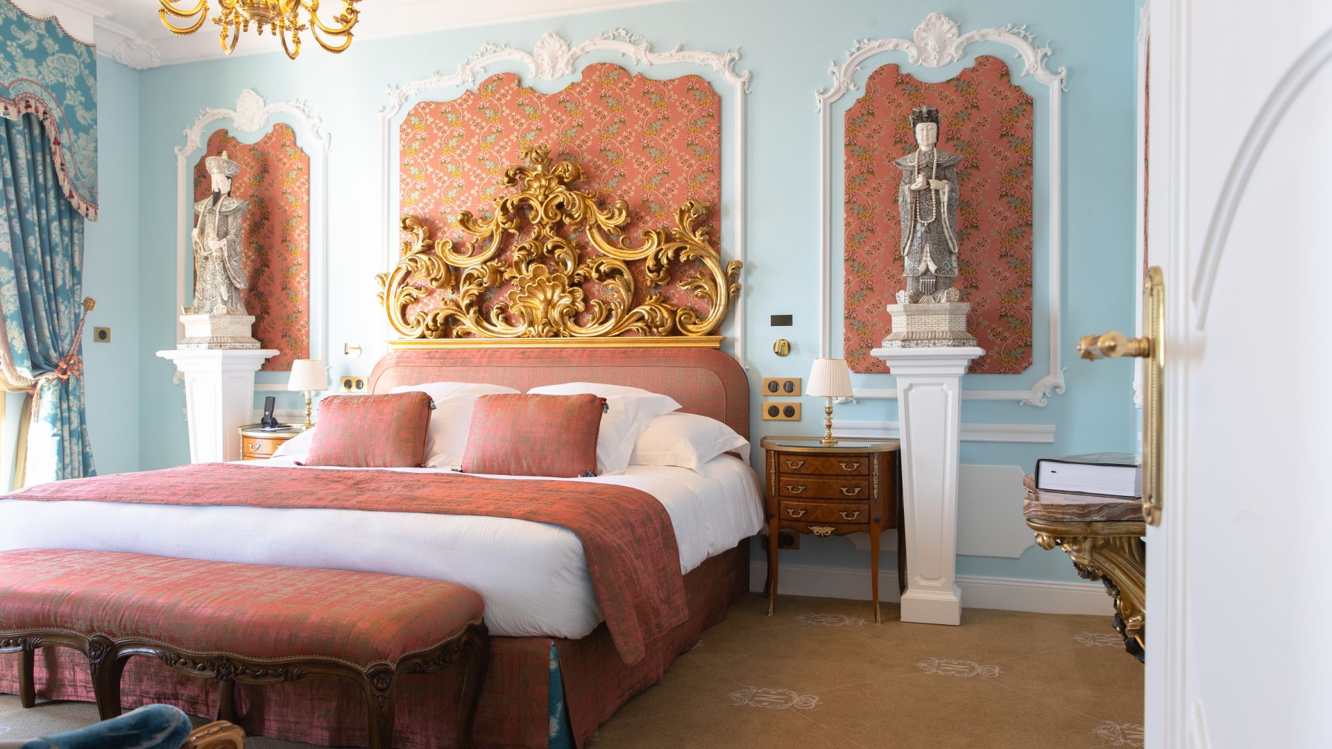 Le-Negresco-Suite-Marie-Leszczynska-c-Gregoire-Gardette-5869-HD-2.jpg