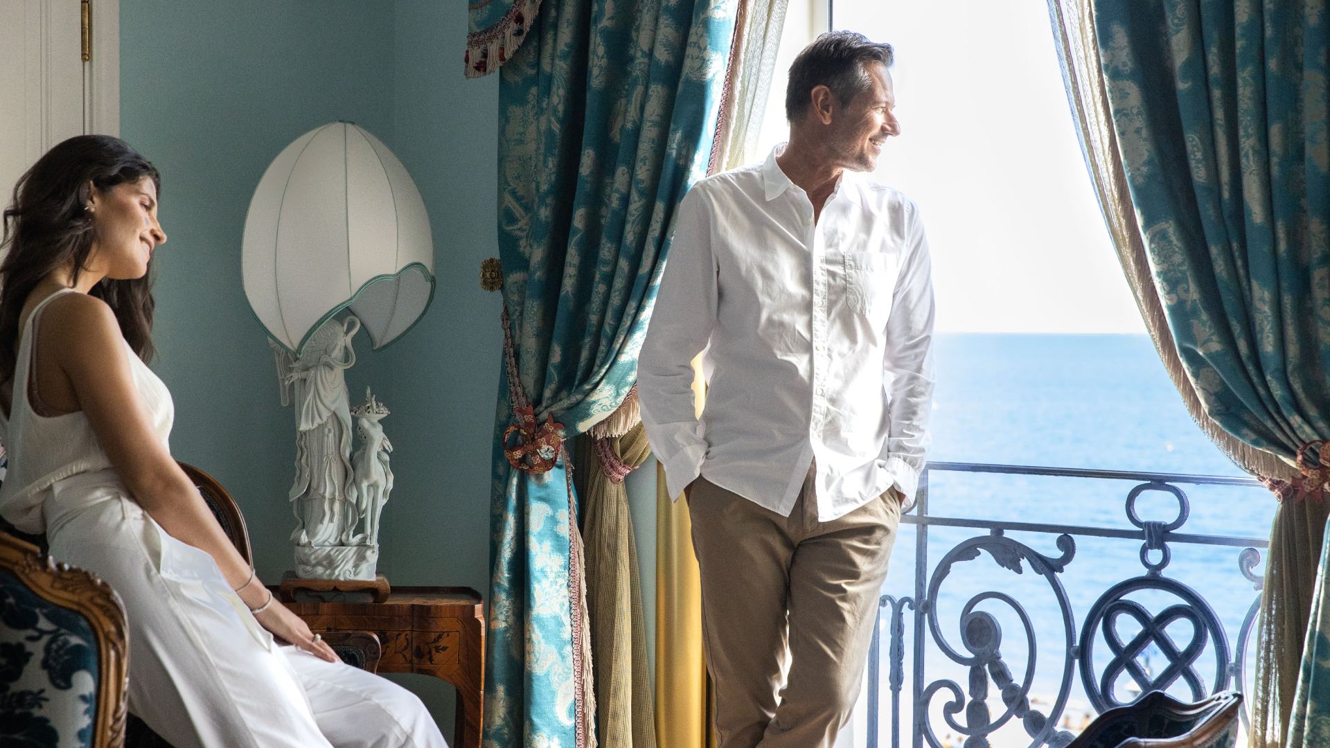 Le-Negresco-Suites-couple-c-Gregoire-Gardette-4087-HD.jpg