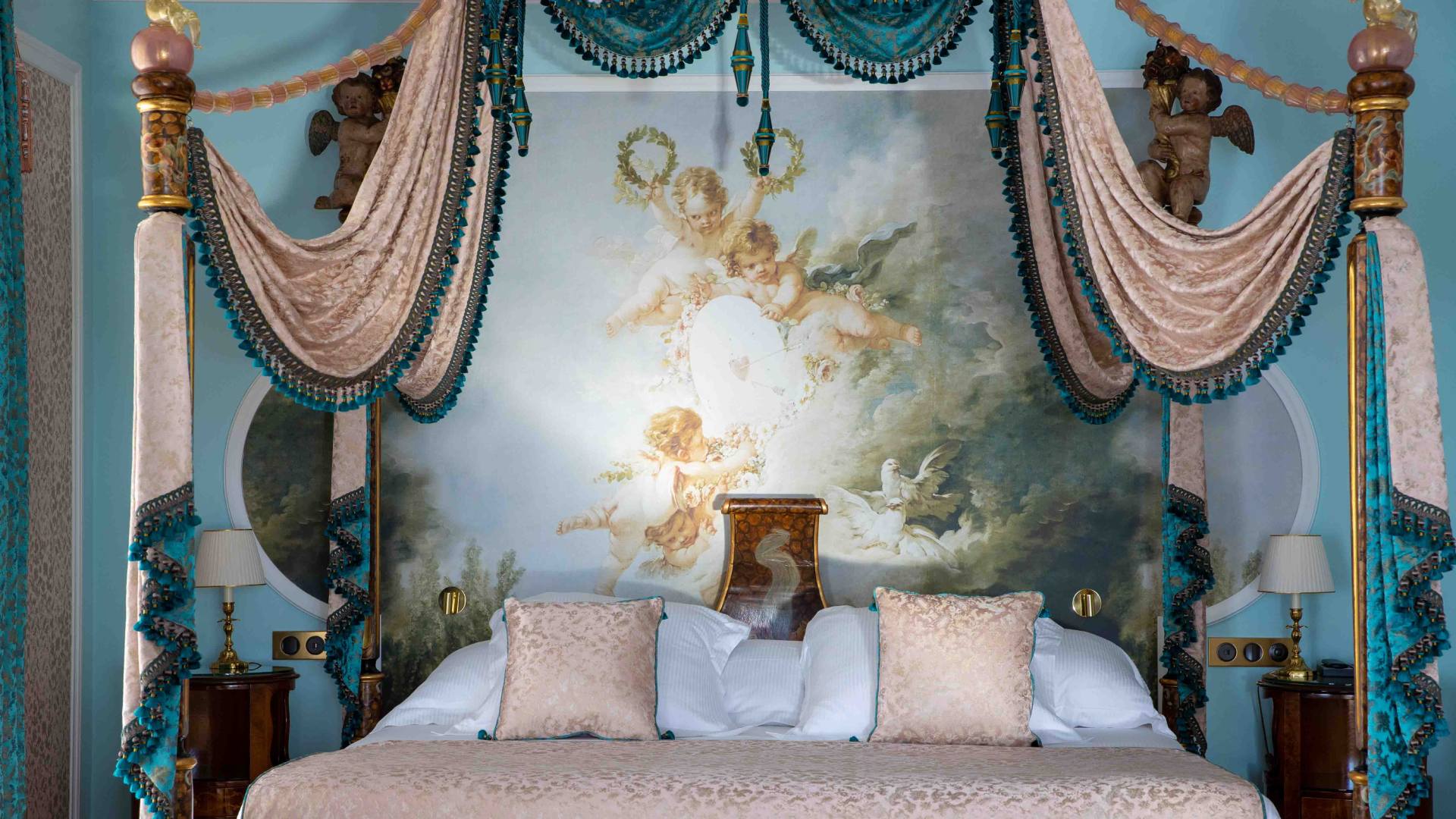 Le-Negresco-ch-127-Jr-Suite-La-VenitiennecGregoire-Gardette-0851-BD.jpg