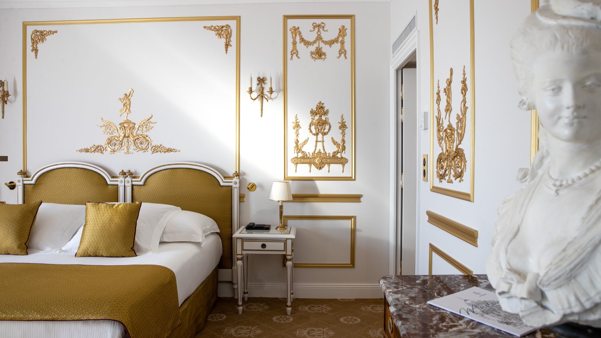 Le-Negresco-ch405cGregoire-Gardette-0301-HD.jpg