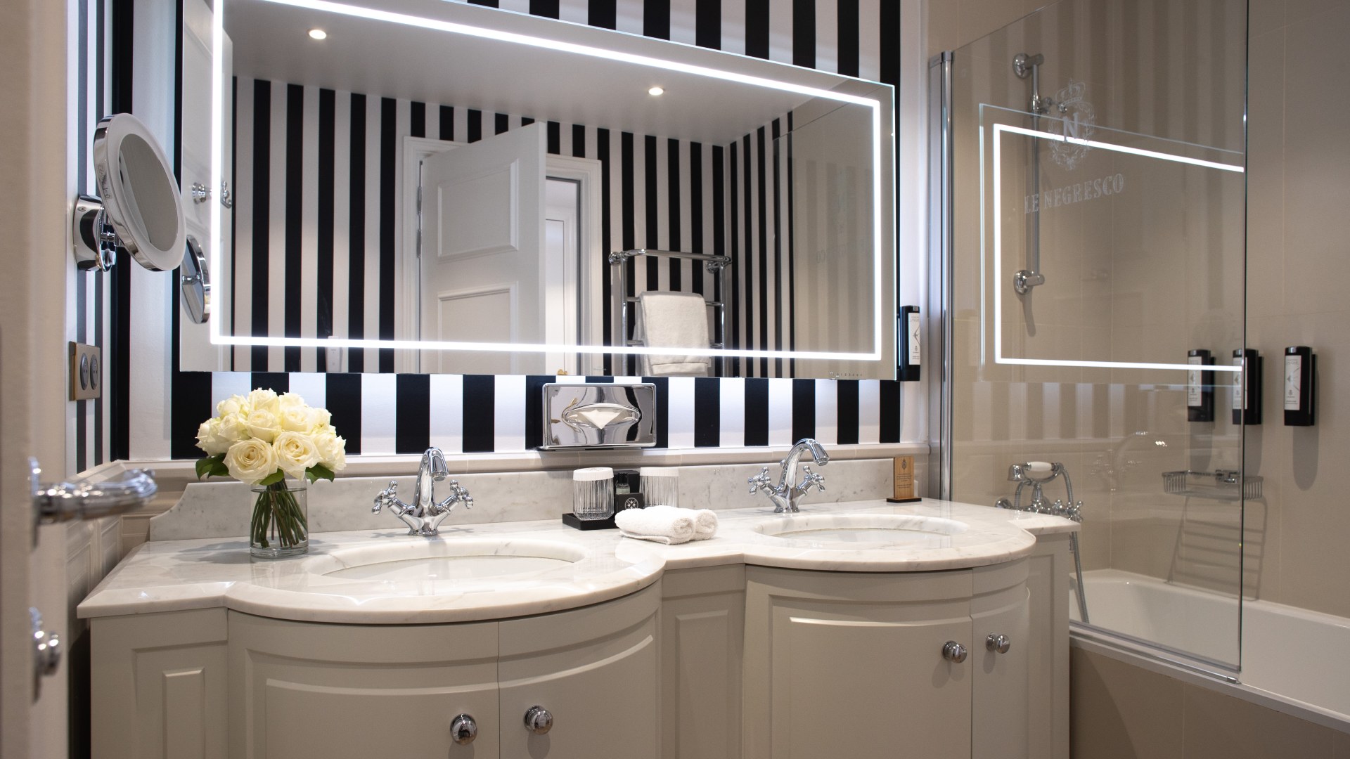Le-Negresco-ch405cGregoire-Gardette-0378-HD.jpg