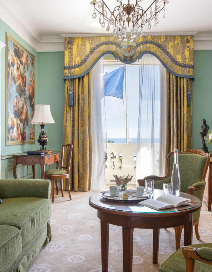 Le-Negresco-suite-114-115-17-c-Gregoire-Gardette_HD-1.jpg
