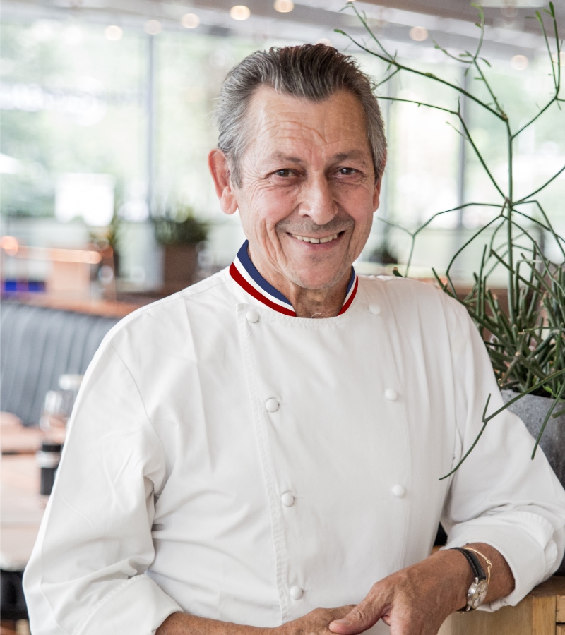 Portrait-Jacques-Maximin-HD.jpg
