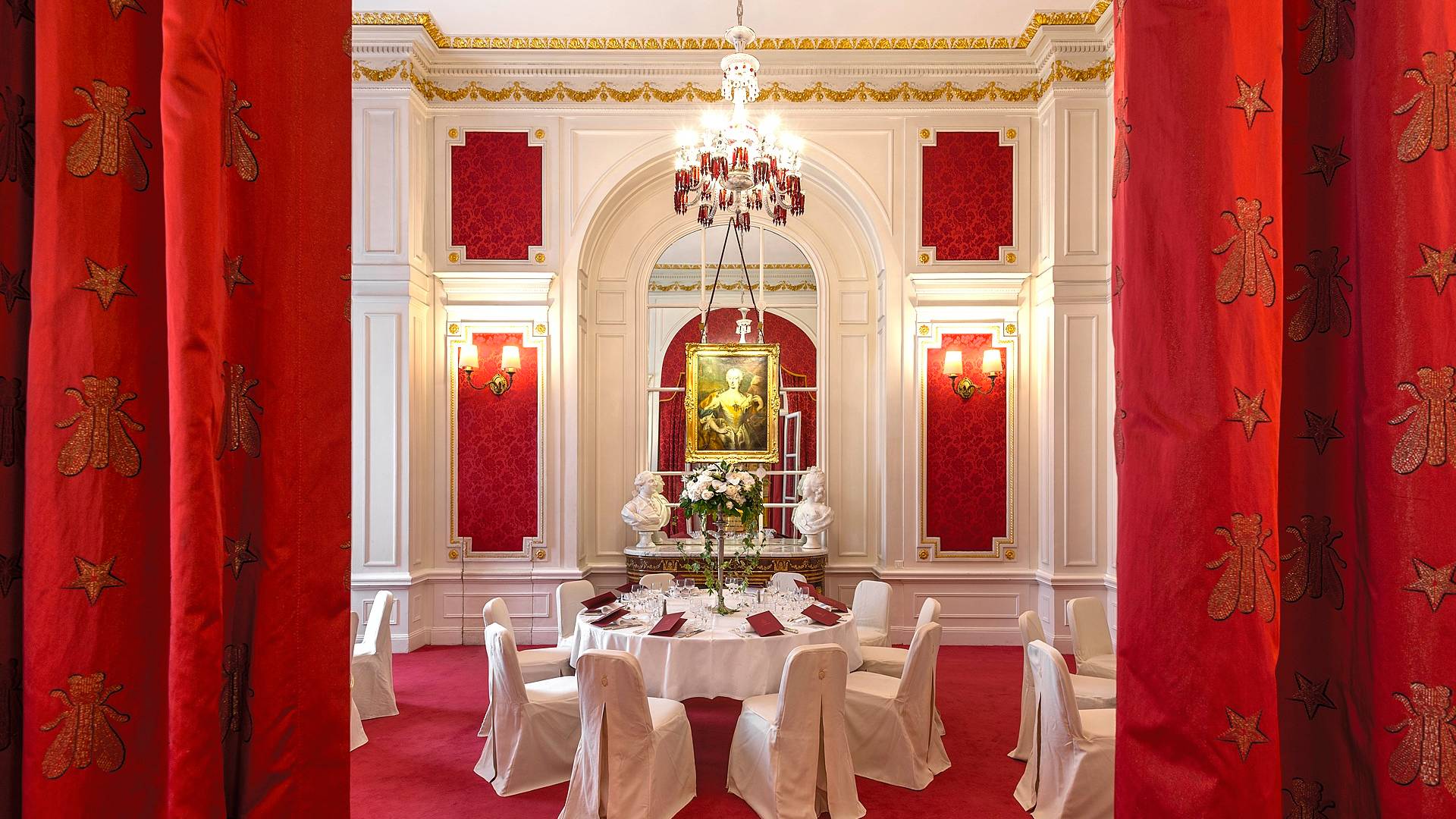 12-Negresco-Salon-Louis-XVI-cNicolas-Dubreuil-BD.jpg