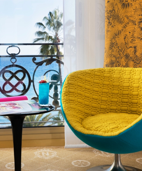 Le-Negresco-De-Luxe-Vue-Mer318-cBielsa2175-BD.jpg