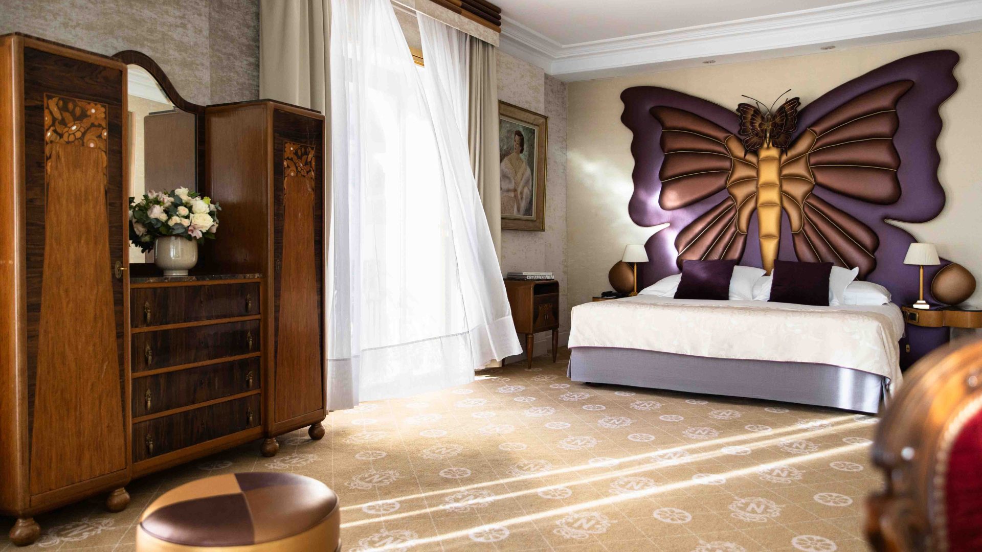 Le-Negresco-Jr-Suite-Papillon-327-@Gregoire-Gardette-6486-BD-1.jpg