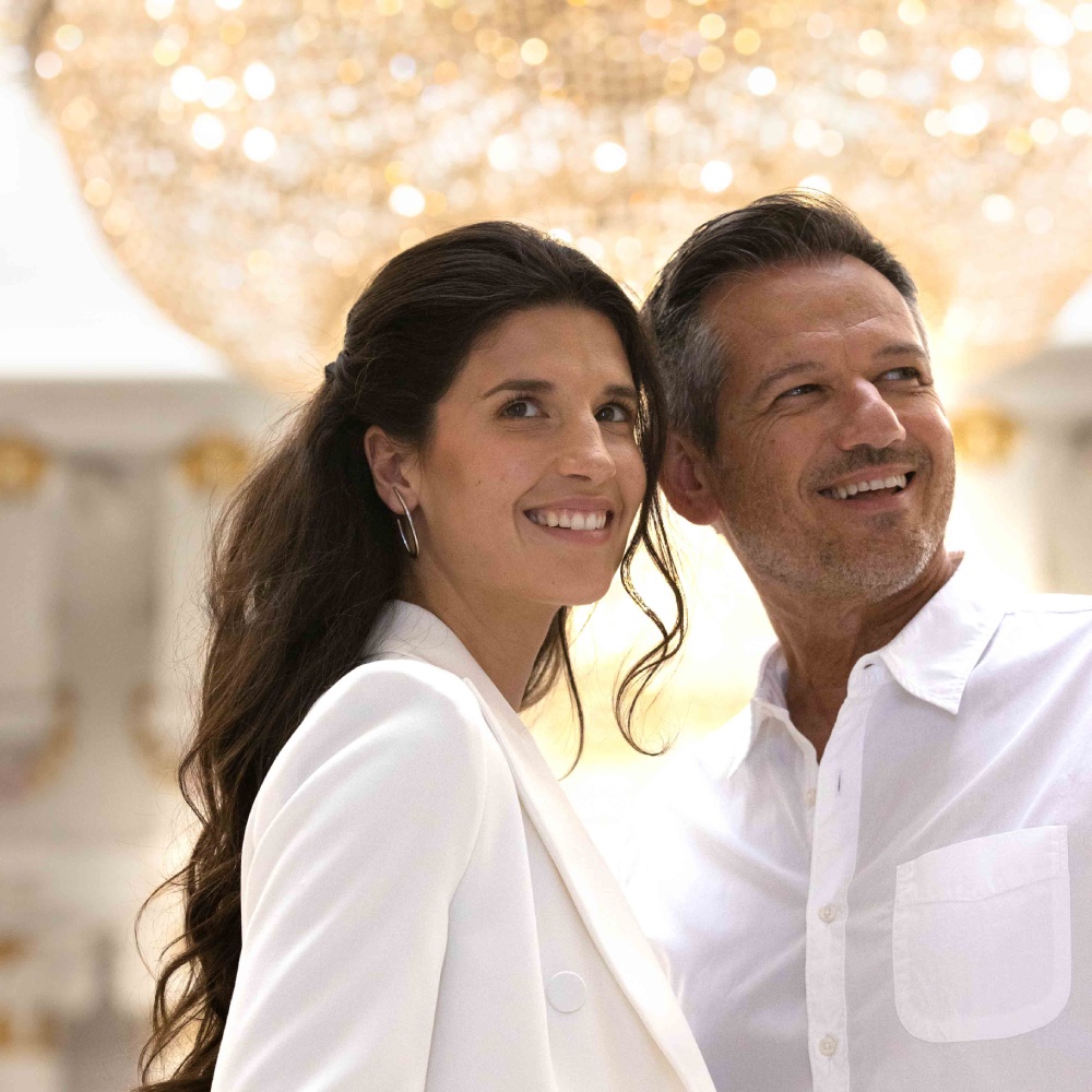 Le-Negresco-Le-Salon-Royal-couple-c-Gregoire-Gardette-3579-bd.jpg