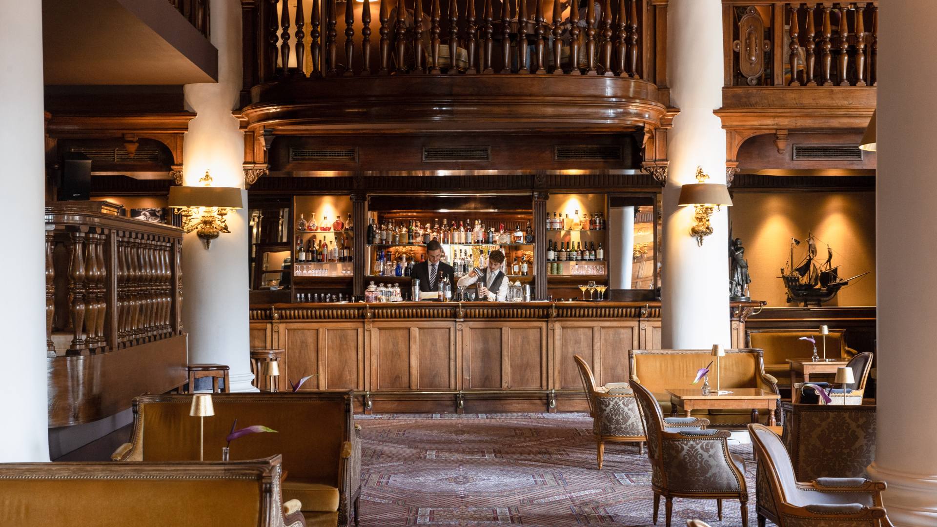 Le-Negresco-Le-bar-c-Gregoire-Gardette-384-1-1.jpg