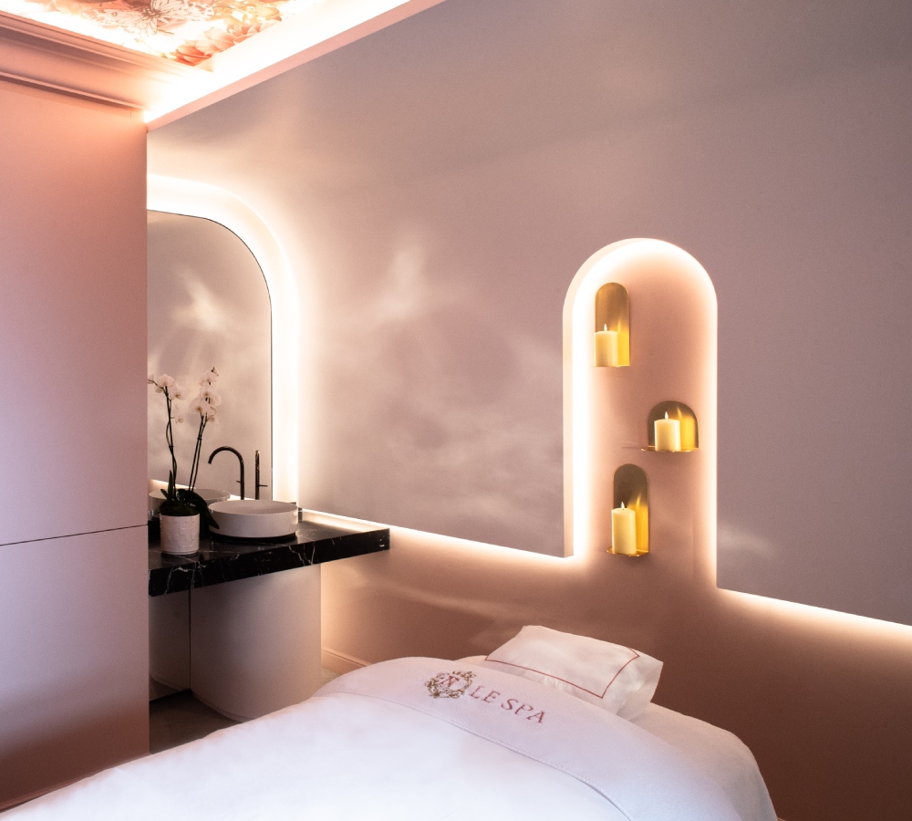 Le-Negresco-N-Le-Spa-La-piscine-c-Gregoire-Gardette-326-HD-1.jpg