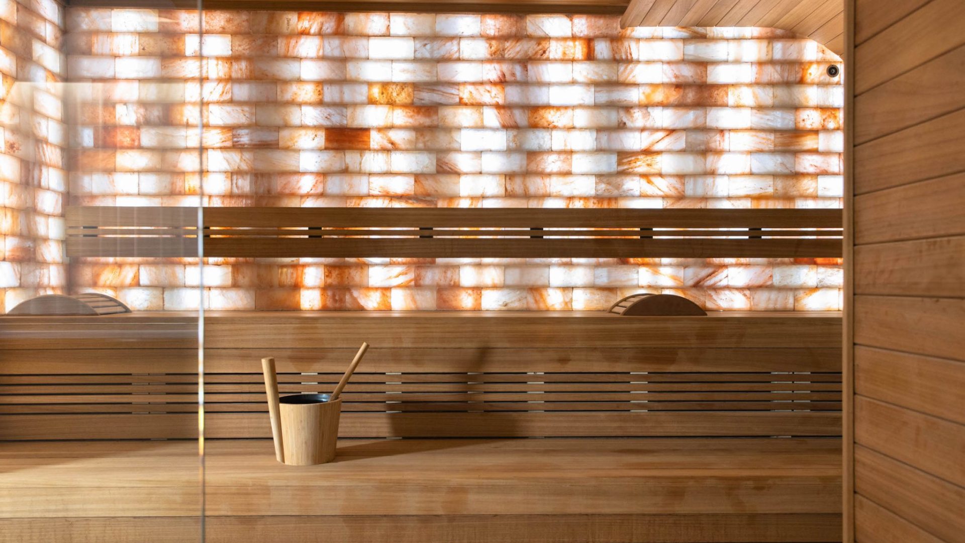 Le-Negresco-N-Le-Spa-Sauna-c-Gregoire-Gardette-0133-BD-2048x1365-1.jpg