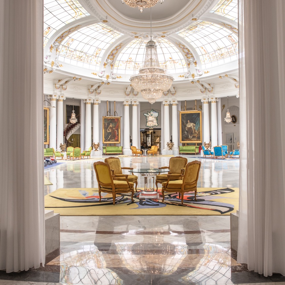 Le-Negresco-Salon-Royal-28-c-Gregoire-Gardette-HD-2.jpg
