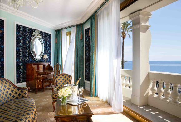 Le-Negresco-ch-127-Jr-Suite-La-VenitiennecGregoire-Gardette-0945-BD.jpg