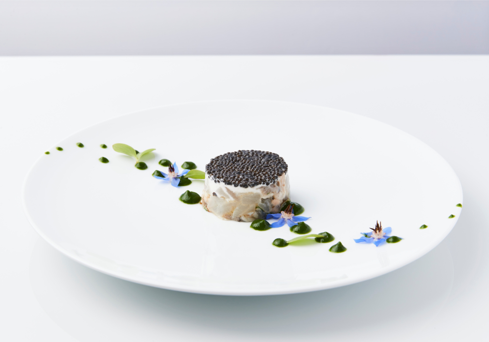 LeNegresco-LeChanteclerBar-Huitre-en-tartare-caviardeSolognecClaesBech-Poulsen-12-copie-1.jpg