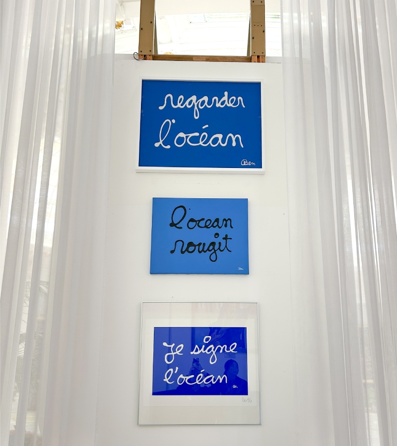 Ben-Vautier-dit-Ben-–-Regarder-locean-et-Locean-Rougit-et-Je-signe-locean-©-Laura-Laforge-2.jpg