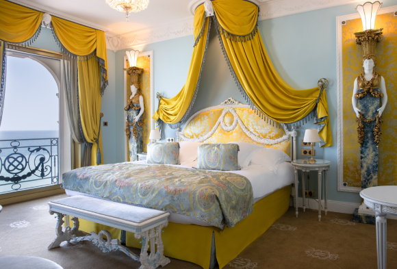 Le-Negresco-Suite-Marie-Antoinette-c-Gregoire-Gardette-6486-HD-1.jpg