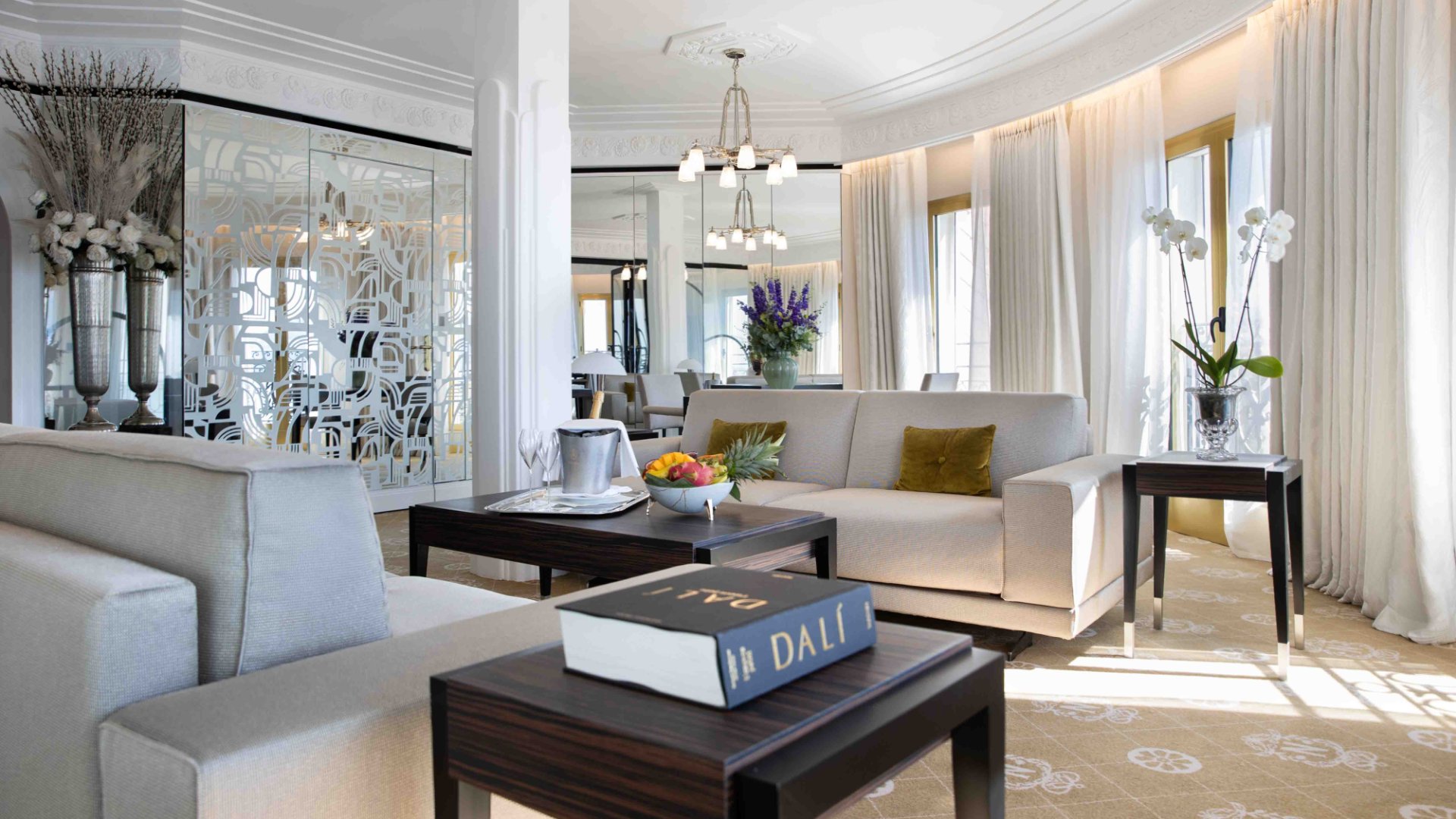 Le-Negresco-Suite-des-Anges-8367-BD.jpg