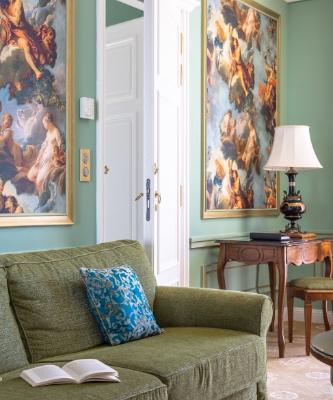 Le-Negresco-suite-114-115-18-c-Gregoire-Gardette-HD-1.jpg