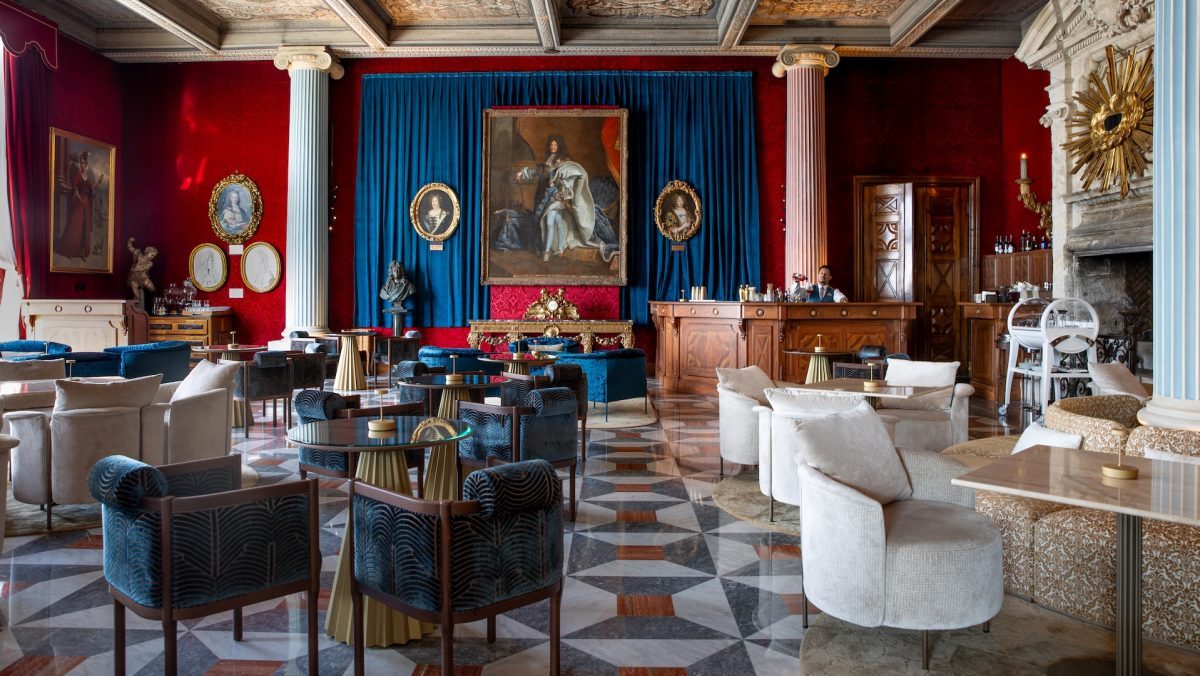 Le Negresco Le Versailles